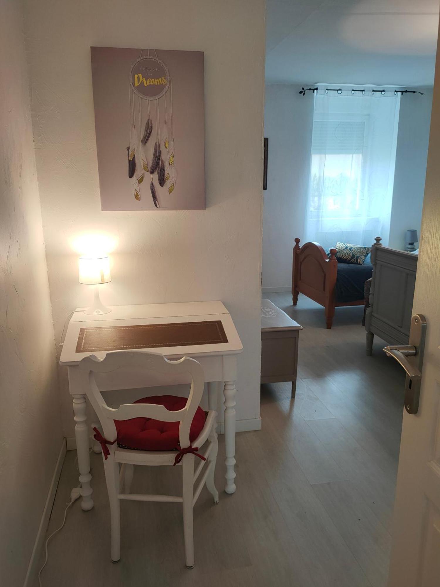Meuble 3 Etoiles Dans Un Petit Village Du Gers Villecomtal-Sur-Arros Exteriör bild
